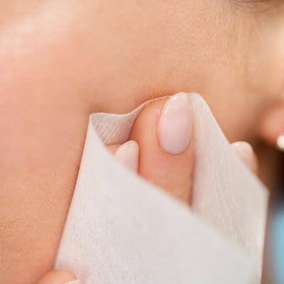The Skinsheet Multiuse Facial Sheets are the ideal skincare prep companion.